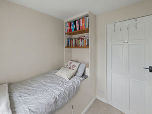 Photo 7- click for photo gallery